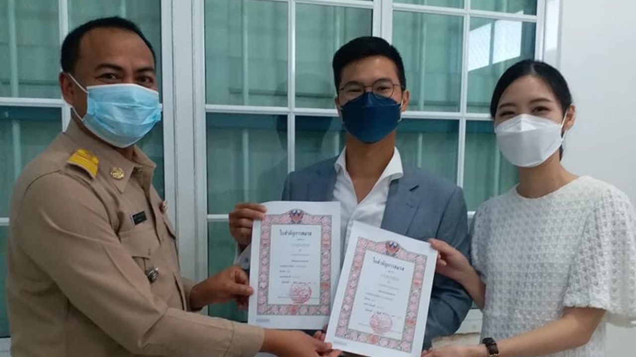 ภูเก็ตแซนด์บ็อกซ์ สานฝันหนุ่มฮ่องกงบินภูเก็ต จดทะเบียนสมรสสาวไทย