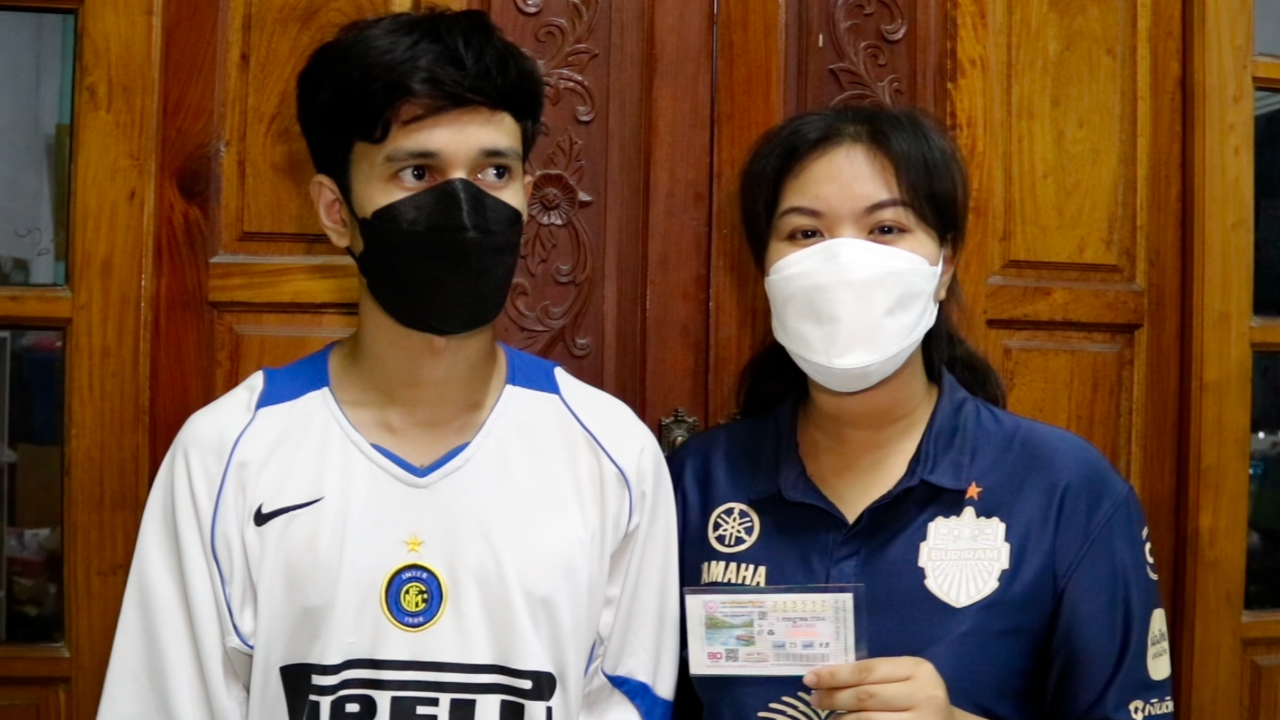 พนง.สาว สุดเฮง แทบไม่เชื่อความจริง เฮถูกที่ 1 ฟัน 6 ล้านบาท