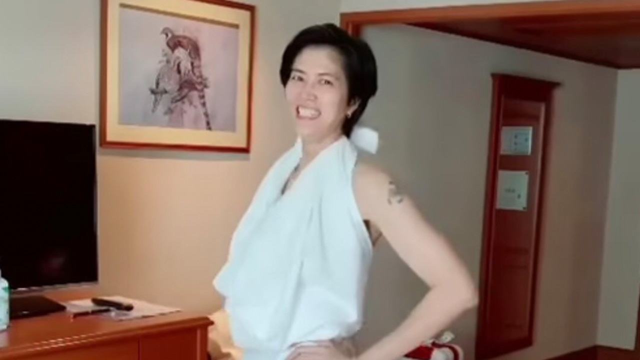 ไม่มงจะงงมาก "ปลื้มจิตร์" ผุดไอเดียสุดเก๋สวมบทนางงาม ช่วงกักตัว (คลิป)