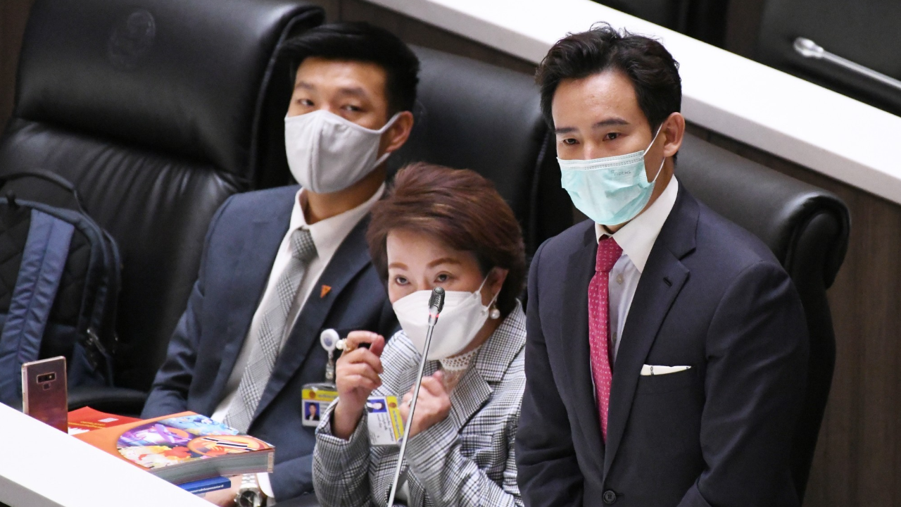 "พิธา" เผย เตียง ICU เต็ม แต่แนวโน้มอีก 3 เดือน ความต้องการเพิ่มเท่าตัว