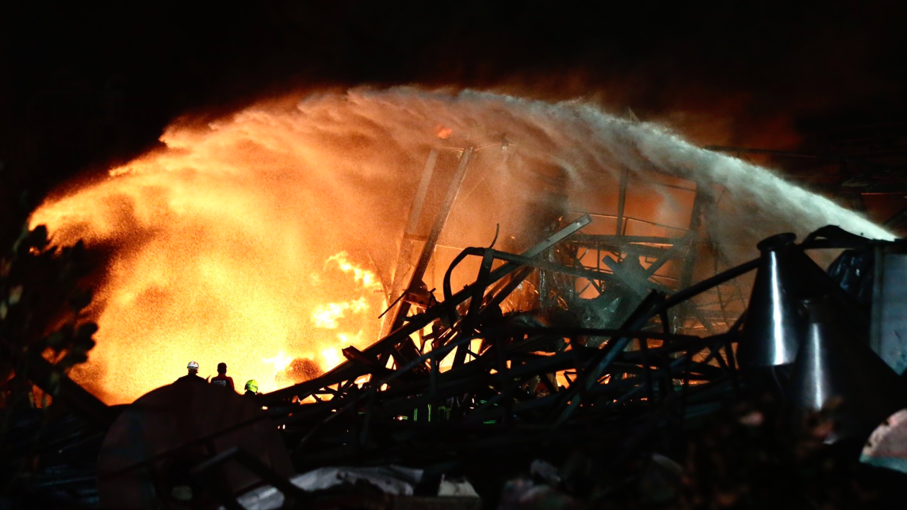 “บิ๊กตู่” ติดตามเหตุระเบิดกิ่งแก้ว ให้กำลังใจเจ้าหน้าที่ สดุดีผู้เสียชีวิต