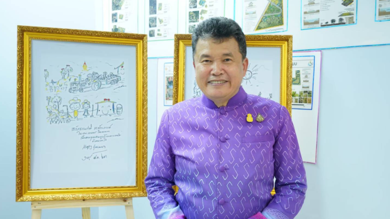 "ดงครั่งน้อย" ร้อยเอ็ด คว้าสุดยอดผู้นำการเปลี่ยนแปลง 2564  รับ 1 ล้านบาท