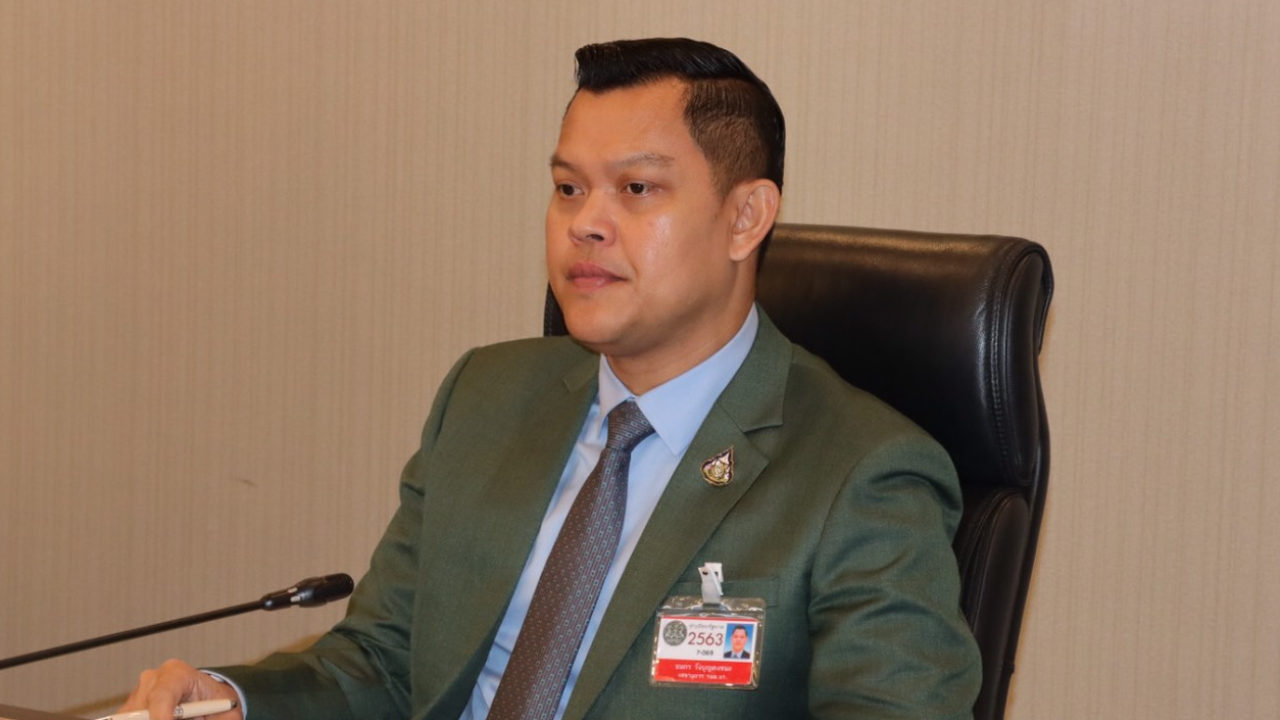 รัฐบาลพร้อมรับมือฝ่ายค้านสู้ศึกซักฟอก ปูดมีคนเดินเกม 2 ขา