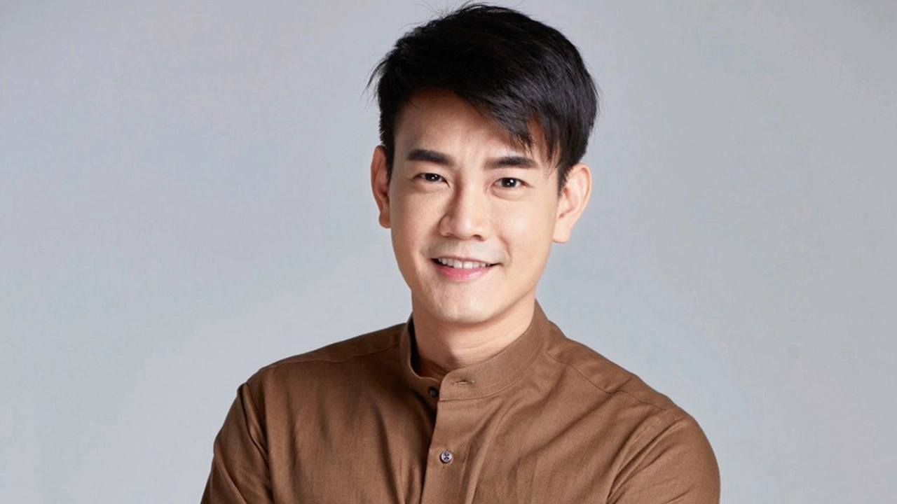 สุดระทึก "ฟลุค" หอบลูกเมียอพยพหนีภัยโรงงานระเบิด ยกย่องเจ้าหน้าที่กู้ภัย