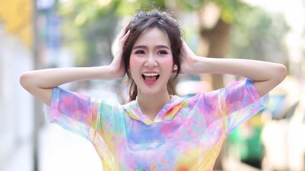 ส่องประวัติ ปิ๊ง จิดาภา ไม่ธรรมดา สาวสวยเรียนเก่ง คว้าเกียรตินิยม