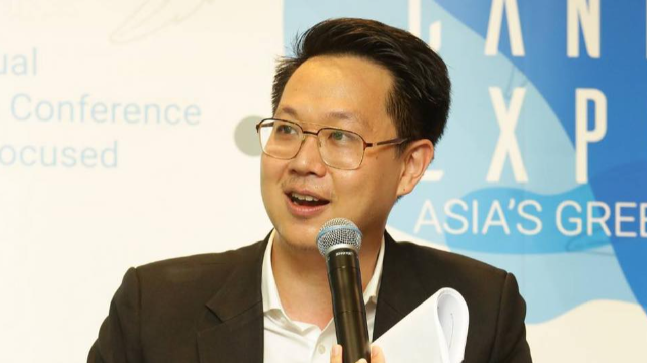 เบื้องหลัง “คริส” ลาออก “ก้าวไกล” ซัดพรรค “โปลิตบูโร” มี “เจ้าของบริษัท” คอนโทรล