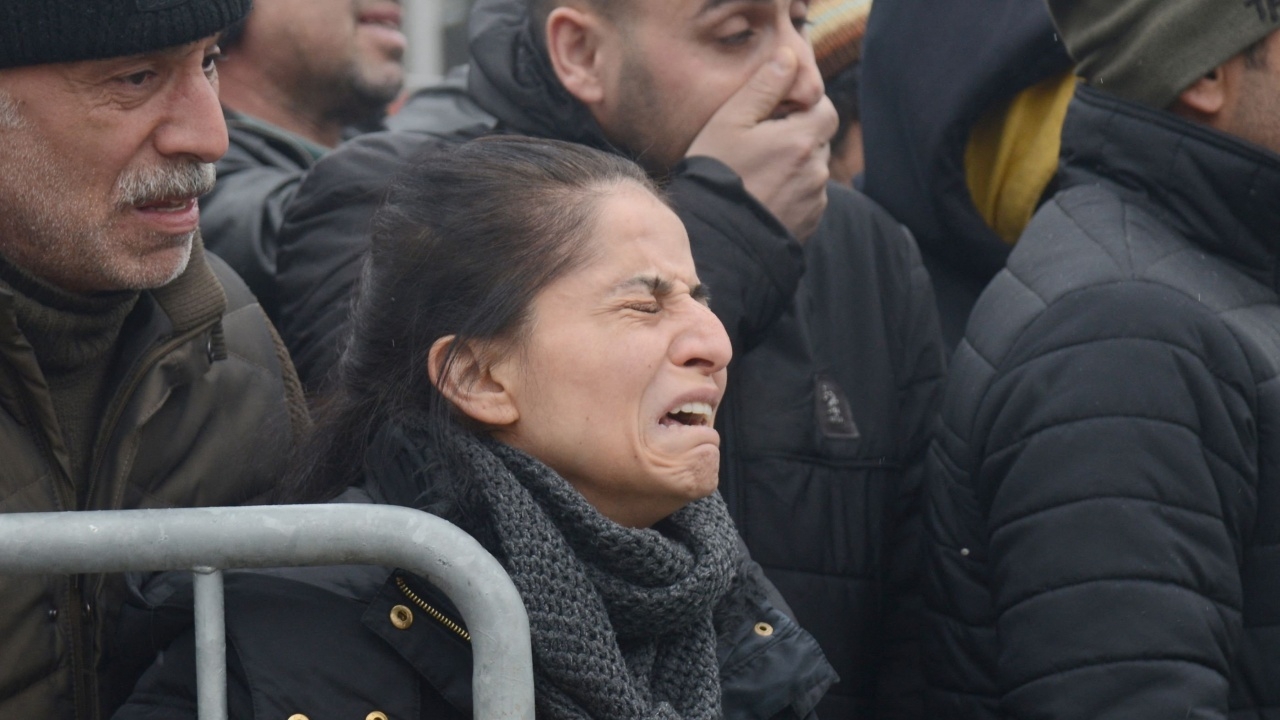 อัปเดตแผ่นดินไหวตุรกี ยอดตายทะลุ 1.1 หมื่นศพ วิจารณ์ รบ.ช่วยเหลือช้ามาก