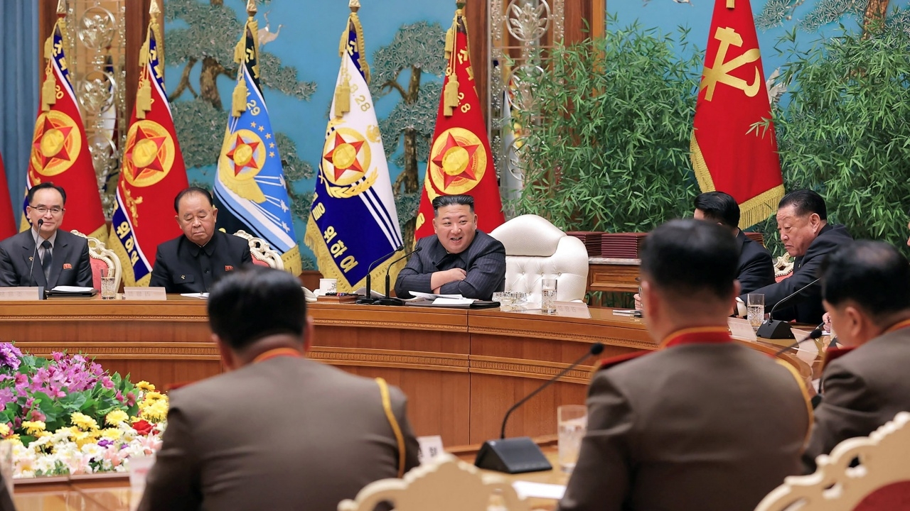 "คิม จอง อึน" สั่งกองทัพเตรียมความพร้อมสงคราม-เพิ่มการซ้อมรบ