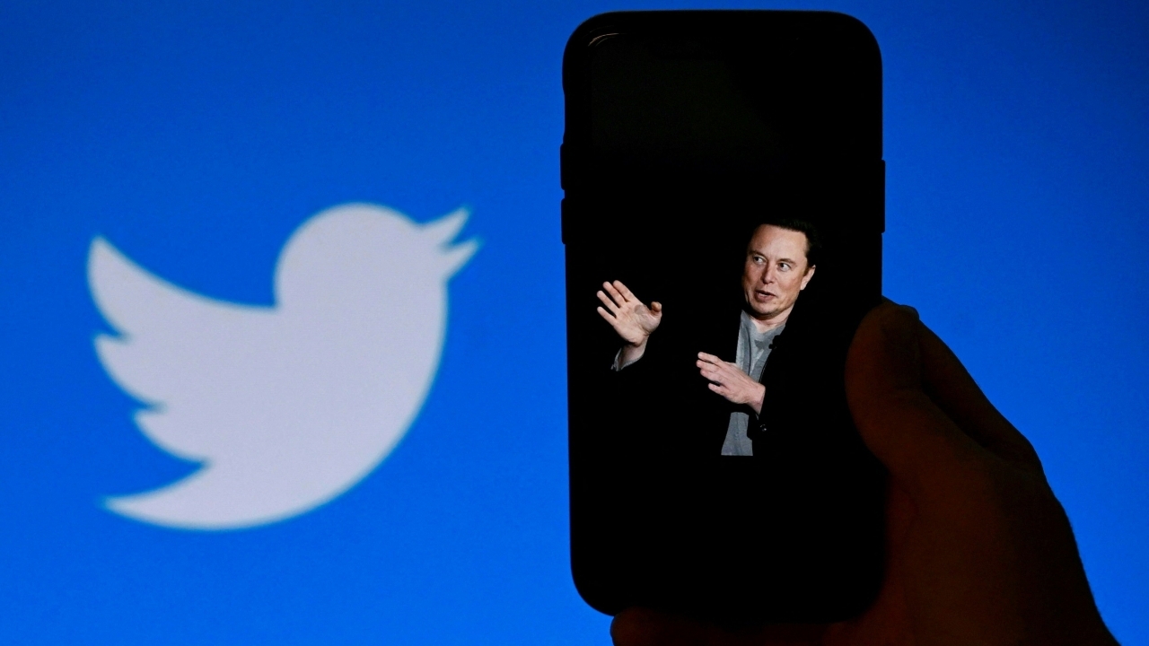 Elon Musk ทำงานมากกว่า 120 ชั่วโมงต่อสัปดาห์ หลังเข้าครอบครอง Twitter