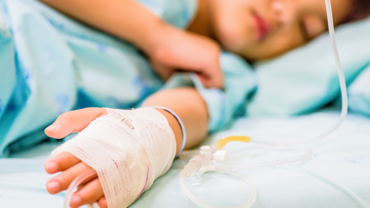 สุดอันตราย เด็ก 8 ขวบ อาเจียนหนัก ต้องหามส่งโรงพยาบาล ตรวจพบกิน "เยลลี่ผสมกัญชา"