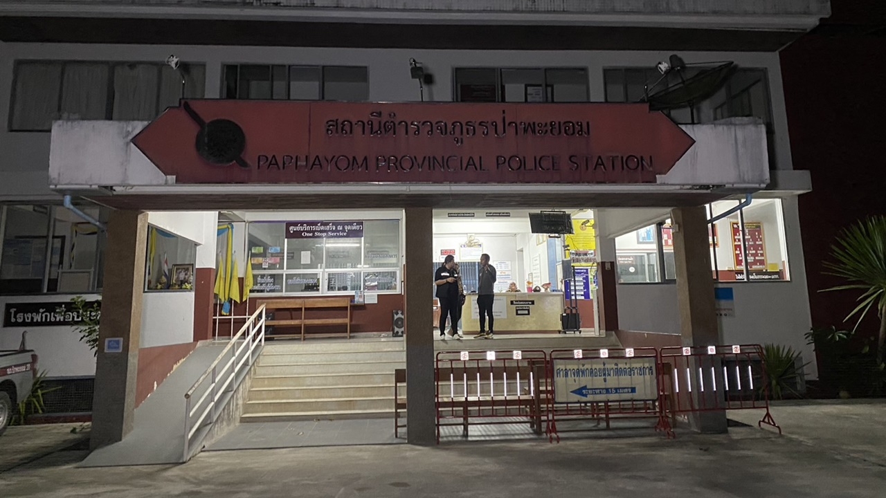 ลูกเลี้ยงเมายา ใช้ไม้หน้าสามทุบพ่อเลี้ยงเสียชีวิตคาบ้าน