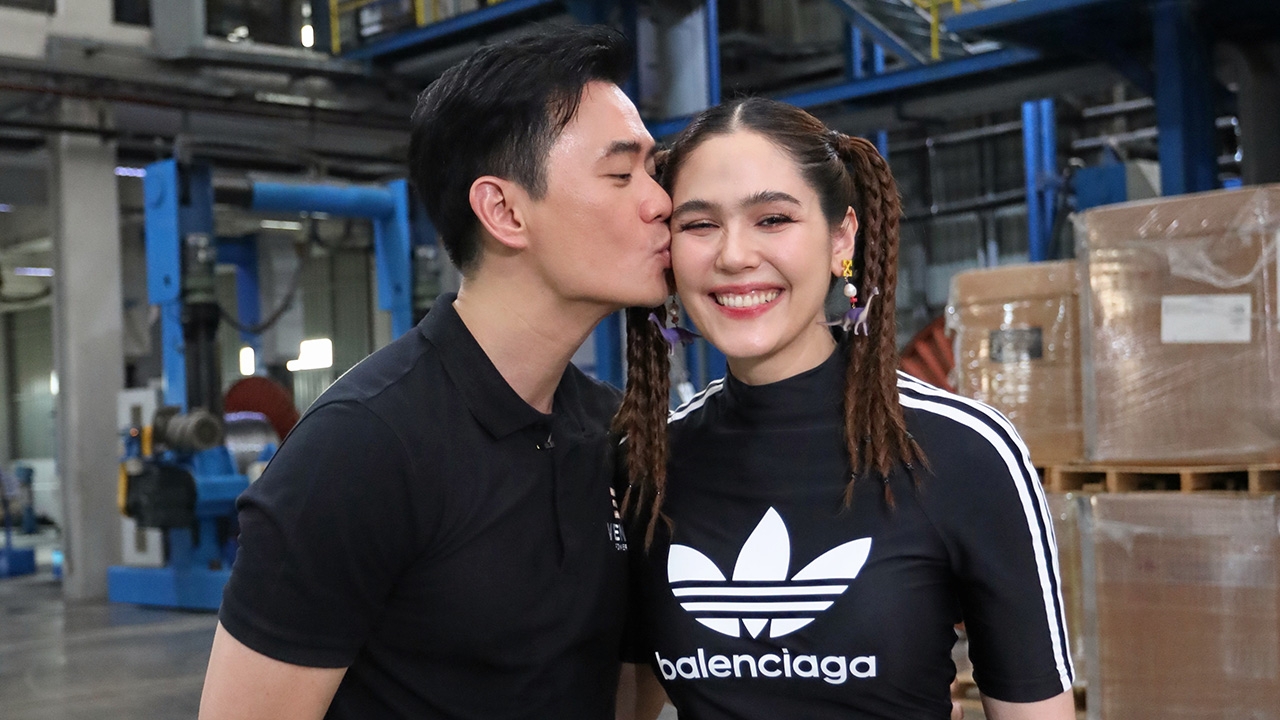 "3 แซ่บ" ทัวร์โรงงานสายไฟฟ้า...ประจุความหวานจุก! "พ่อน็อต" ผู้คลั่งรัก "แม่ชม"