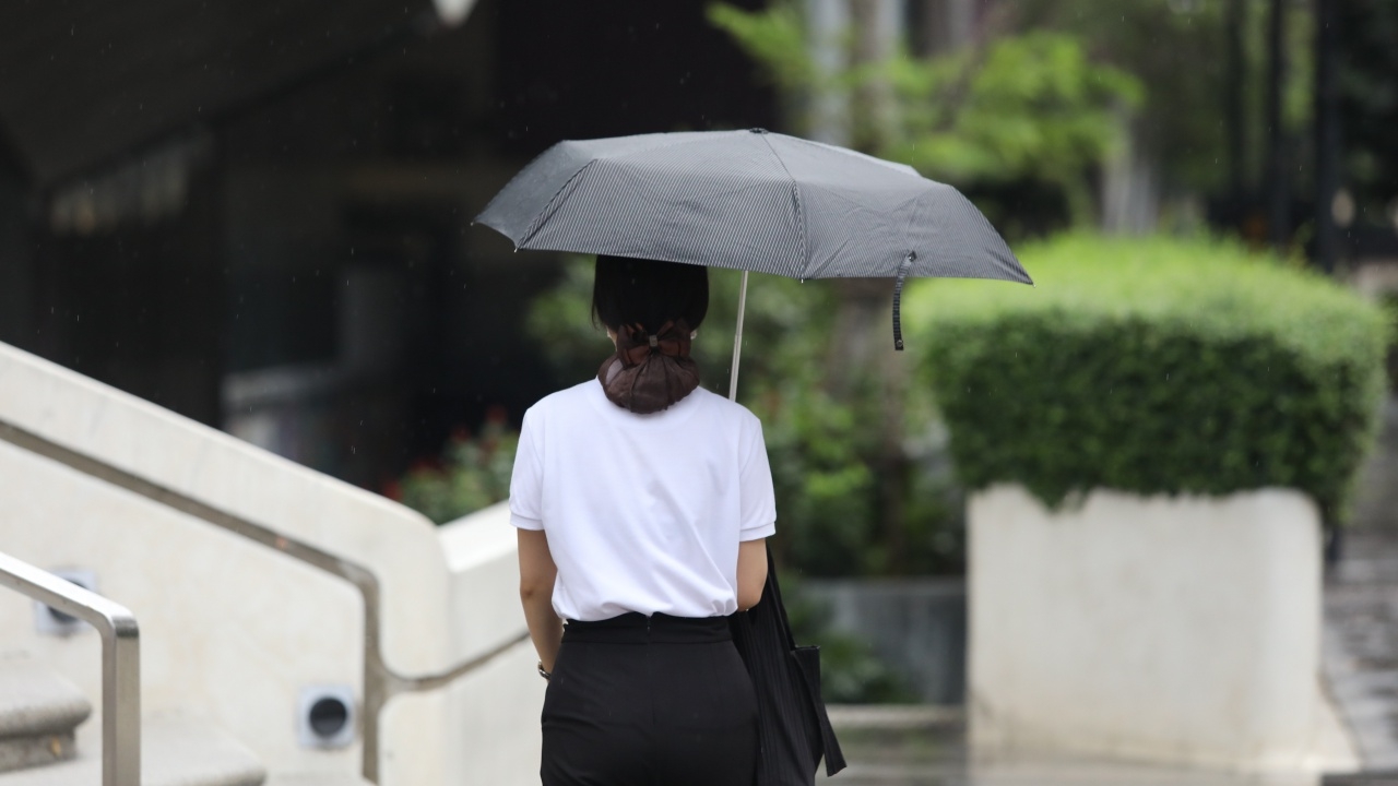 อุตุฯ ฉบับ 4 เตือน 33 จังหวัด เจอพายุฝน ก่อนอุณหภูมิลดลง 14-17 ก.พ.นี้