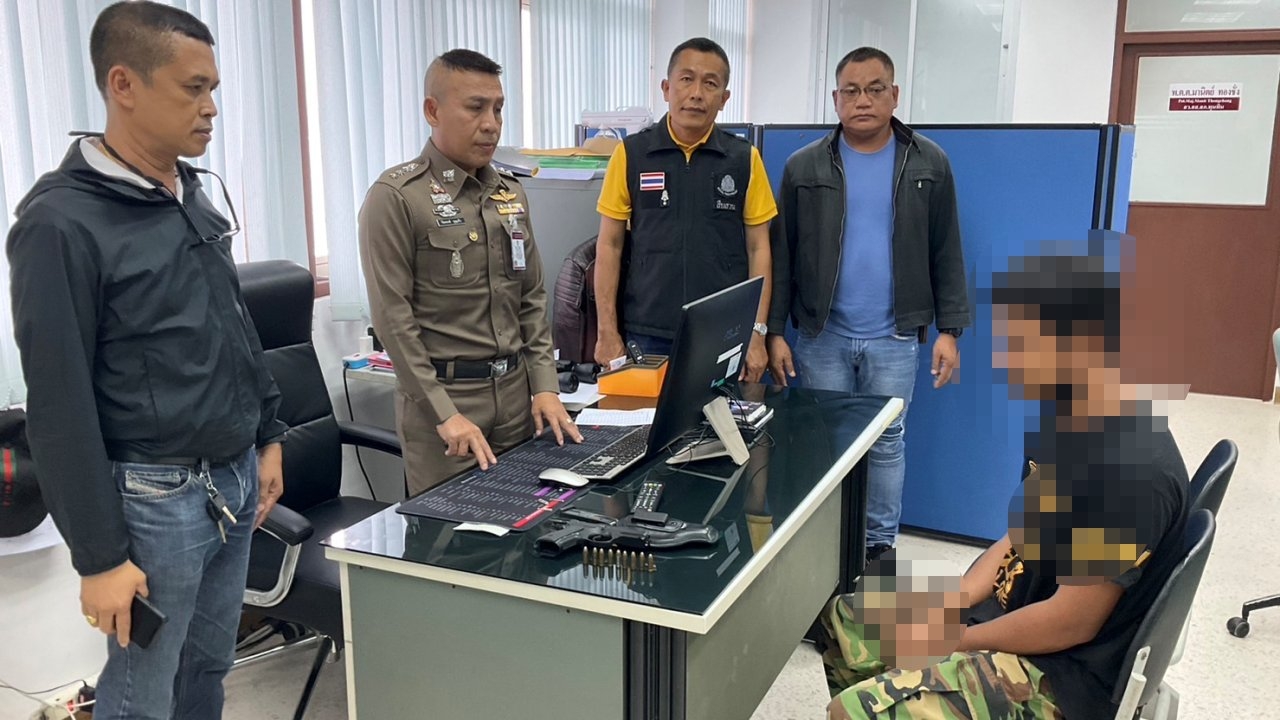 หนุ่มยิงเสี่ยรับเหมาดับที่พุนพิน ดอดมอบตัวตำรวจ อ้างป้องกันตัวถูกบุกบ้าน