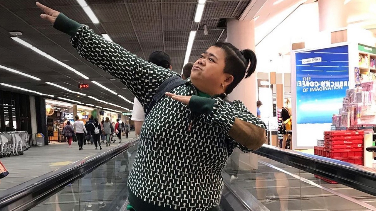 เกิดอะไรขึ้น คนบันเทิงส่งกำลังใจให้ โก๊ะตี๋ หลังโพสต์บอกหมดแรงจะไปต่อ 