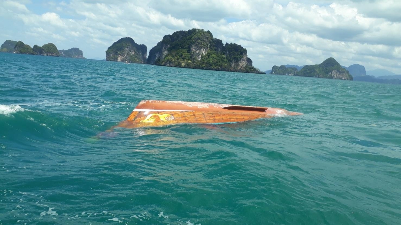 ระทึกอีก เรือหัวโทงนำเที่ยว ล่มที่เกาะห้อง ช่วยนักท่องเที่ยว 9 ชีวิตปลอดภัย