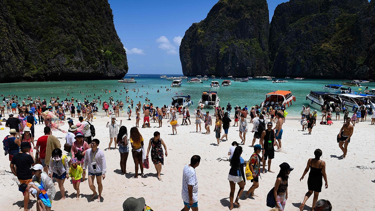 เปิดประเทศรับนักท่องเที่ยว