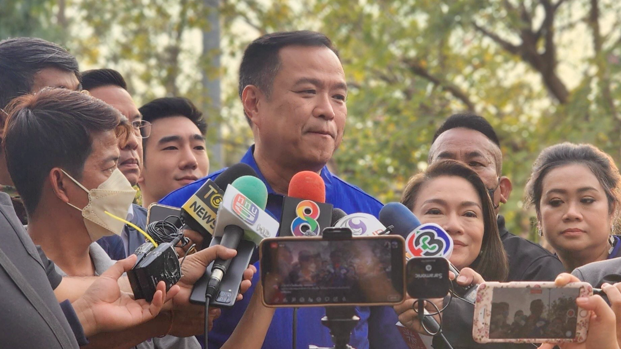 เอาแล้ว “อนุทิน” กั๊ก ภท.จะเป็นองค์ประชุมศึกอภิปราย ม.152 หรือไม่