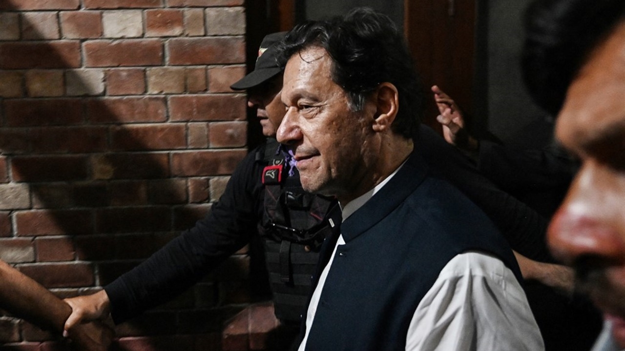 ศาลสูงสุดปากีสถานสั่งปล่อยตัว อิมราน ข่าน ชี้โดนจับอย่างผิดกฎหมาย