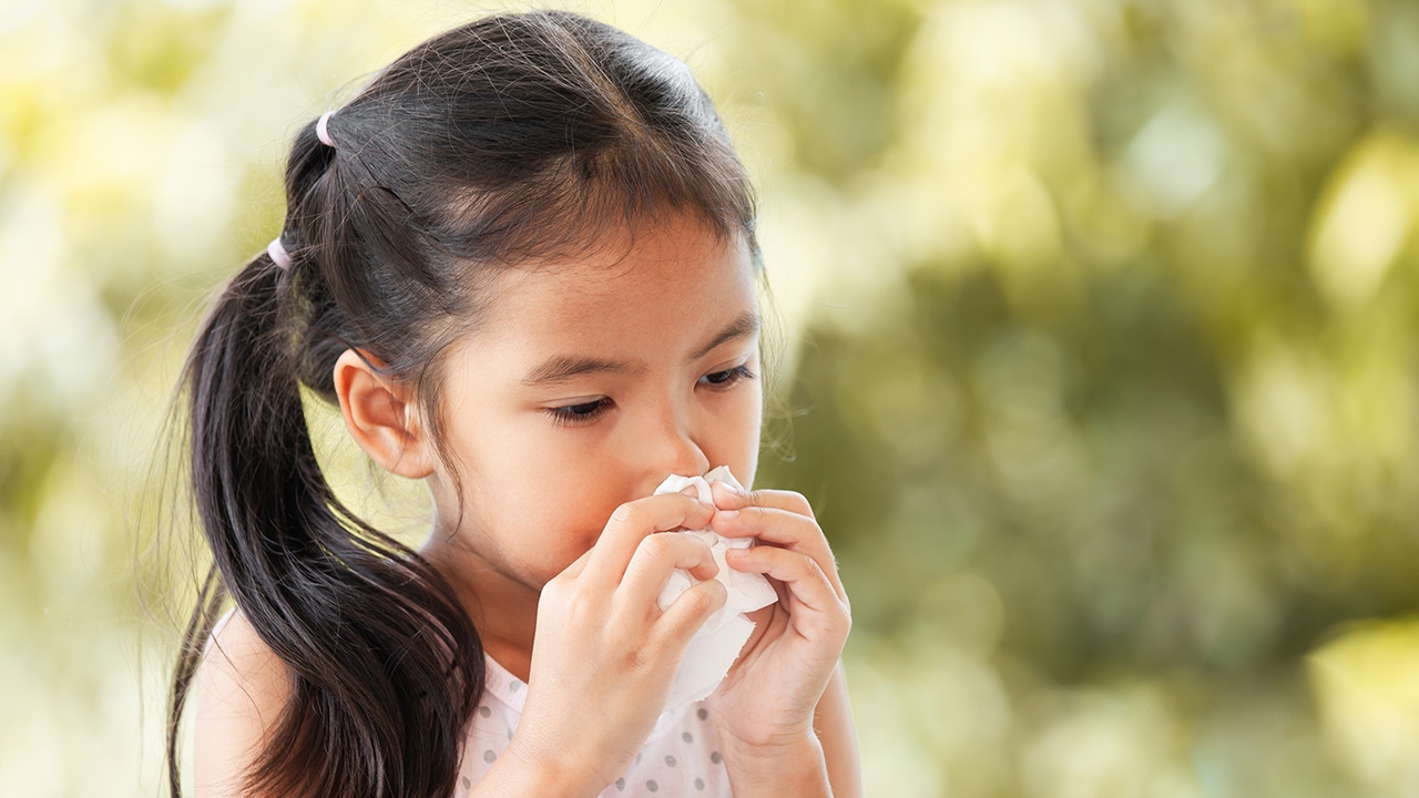 ส่องชีวิตเด็กโตนอกบ้าน ยืนบนเส้นด้ายไร้อนาคต