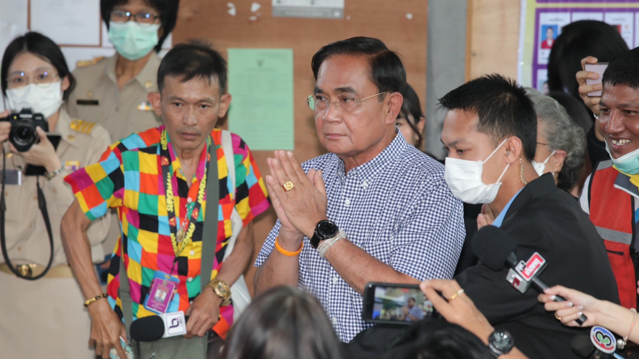 เลือกตั้ง 66 : “บิ๊กตู่” เก็บตัวเงียบบ้านพัก ก่อนเข้าพรรคหลังปิดหีบลุ้นผลเลือกตั้ง 