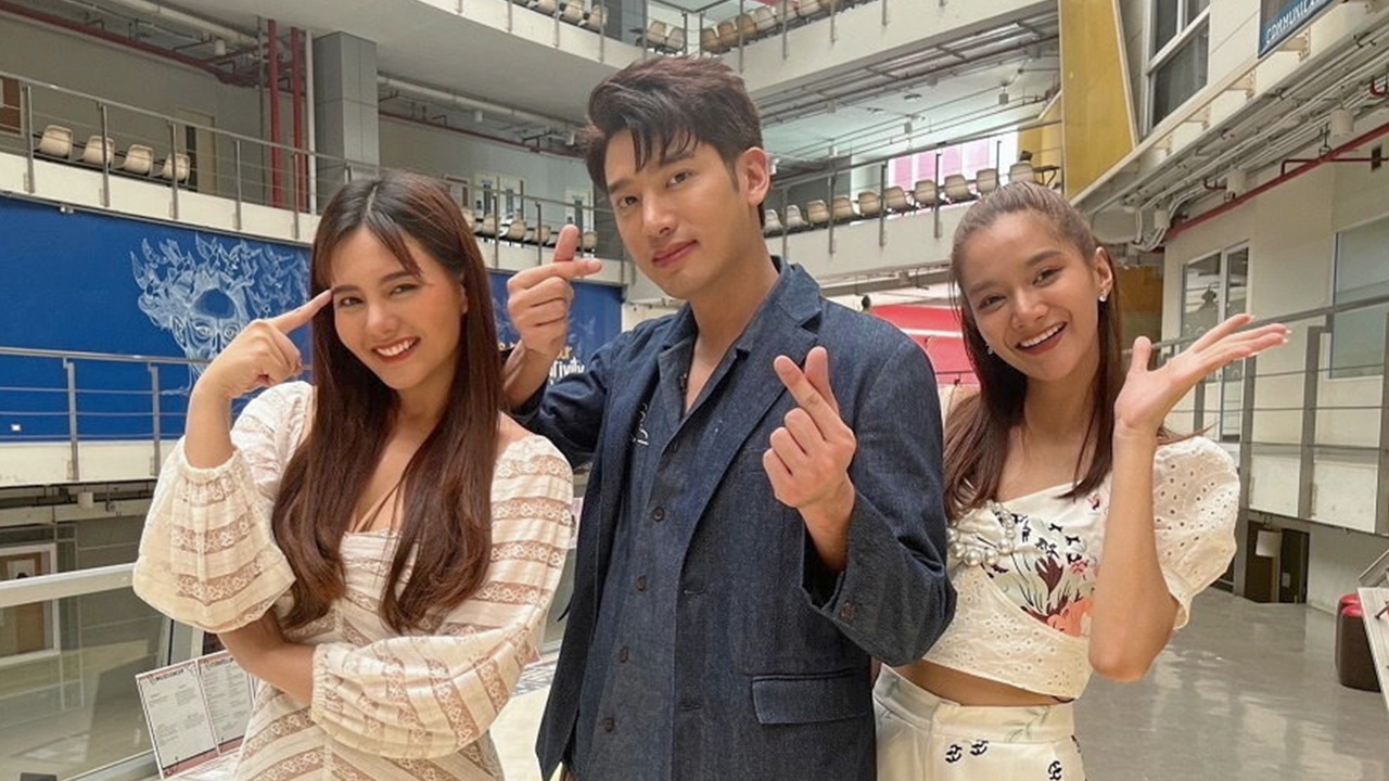 แฉวีรกรรม "แชป" หนุ่มฮอต "มิ้นท์" เซอร์ไพรส์โผล่มหาวิทยาลัย ใน "ภารกิจสุดคิดถึง" 