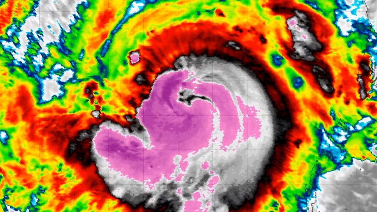 บังกลาเทศ-พม่าระทึก ไซโคลน 'โมคา' ขึ้นฝั่งพรุ่งนี้ อพยพคนครึ่งล้านหนีพายุ