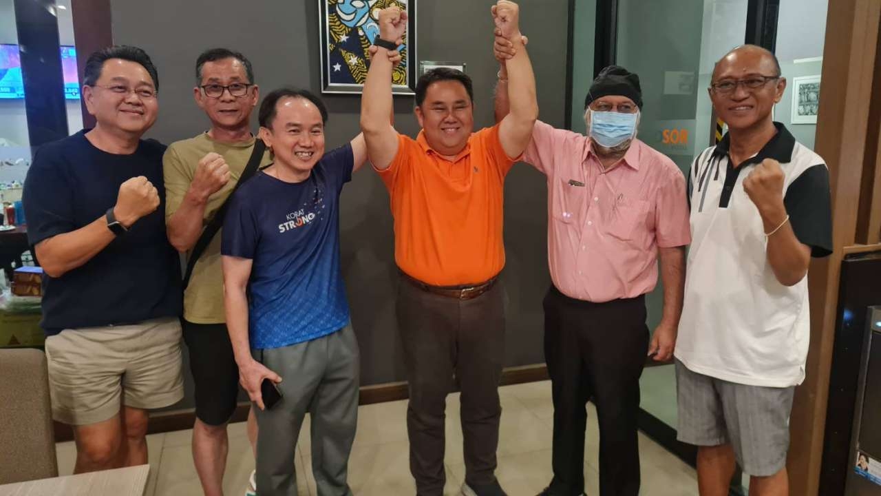 เลือกตั้ง 2566 : "ก้าวไกล" ปักธงโคราช ล้มยักษ์ "เทวัญ" คว้าตั๋วเข้าสภา