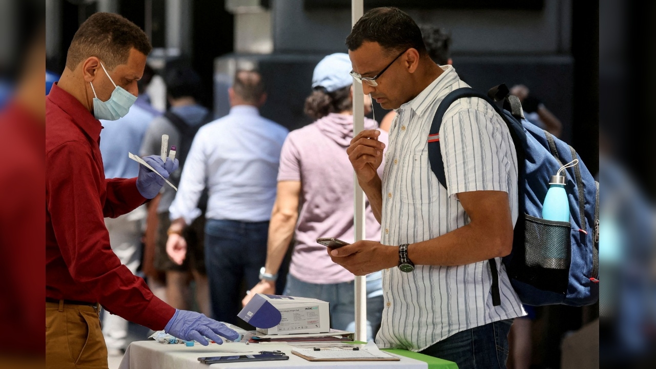 สหรัฐฯ ประกาศยุติสถานการณ์ฉุกเฉิน โรคโควิด-19 ระบาด วันพรุ่งนี้