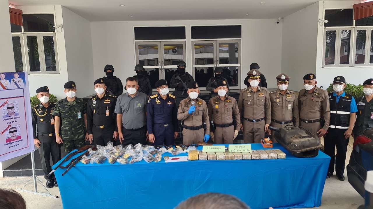 ซิว "ดำ บ้านโป่ง" พร้อมยาบ้า-ไอซ์ ลอตใหญ่ หลังข้ามชายแดนสังขละรับยานรก