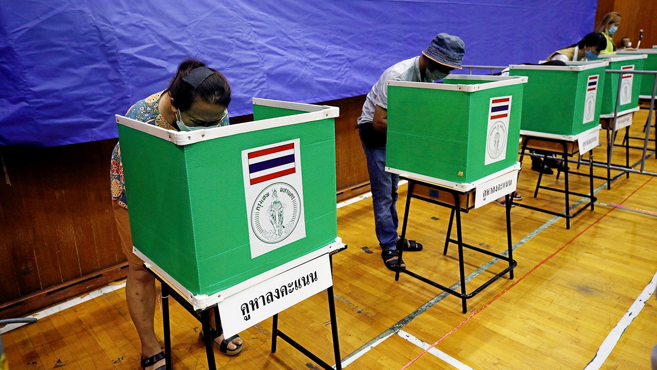 2 วันก่อนชิงดำ