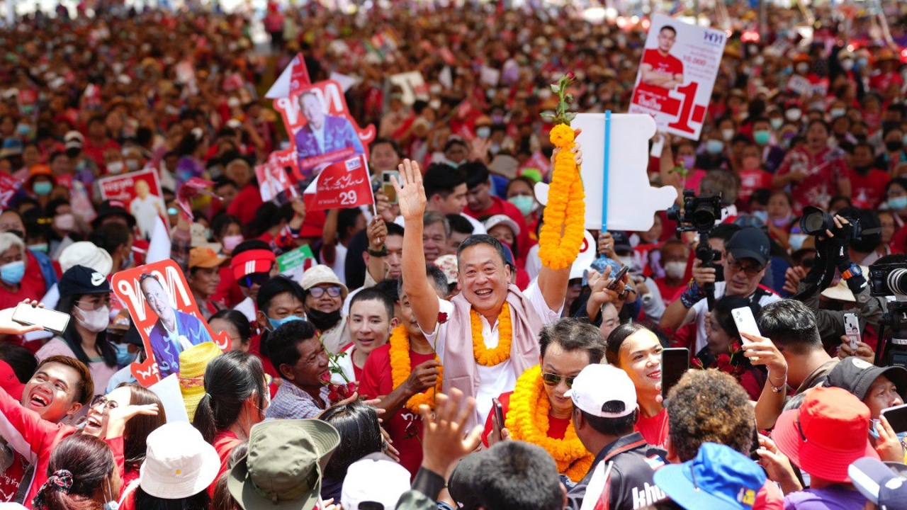 เลือกตั้ง 2566 : “เศรษฐา” ไม่สนโพลก้าวไกลพุ่ง มั่นใจเพื่อไทยได้เกินครึ่ง