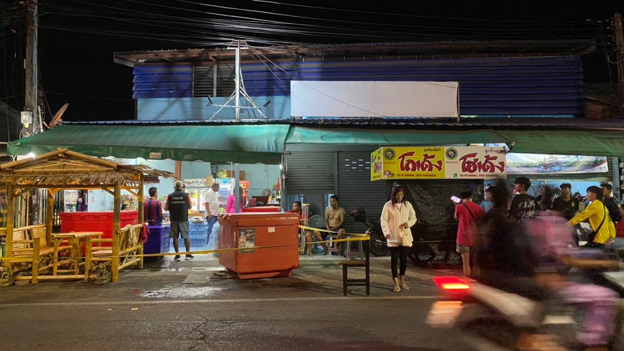 เก็บความแค้นไว้ 3 วัน ปมด่าบุพการี หวนกลับมากระหน่ำแทงเจ้าของร้านน้ำแข็งดับ