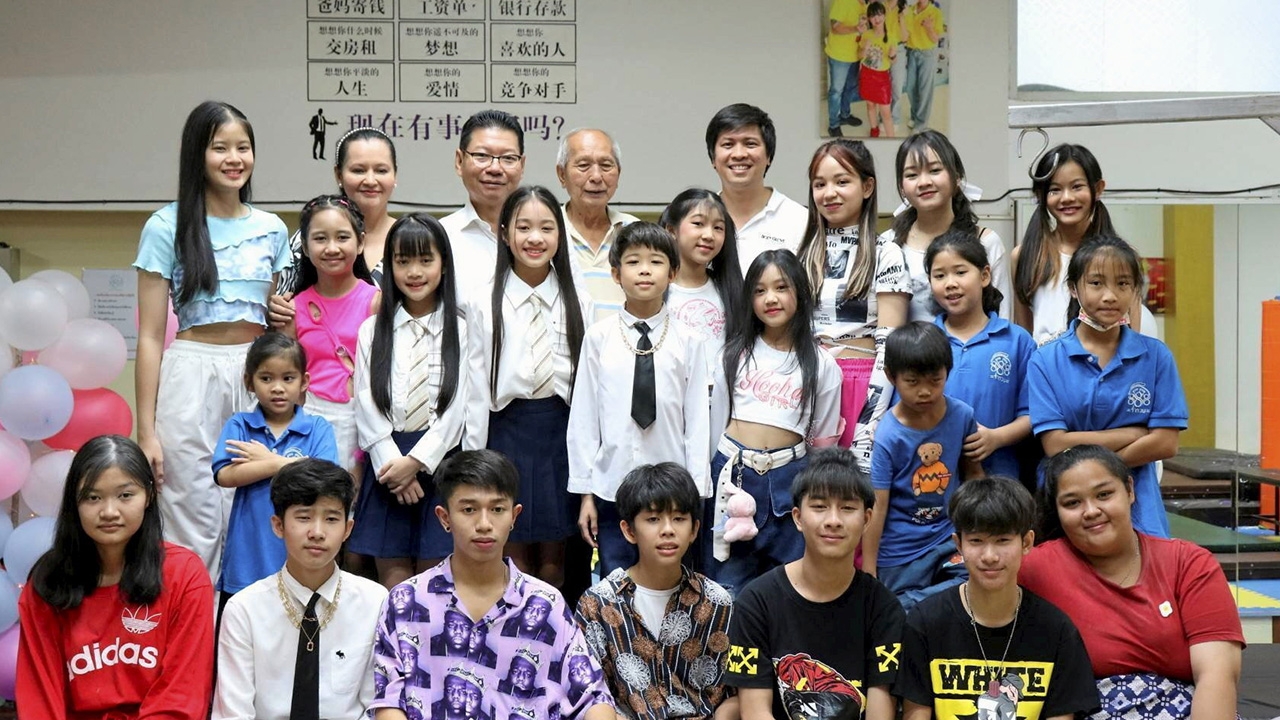 "น็อต มนตร์มนัน" ขึ้นแท่นผู้กำกับ ร่วมกำกับหนังผีสุดฮา "ผีก็ผีวะ"