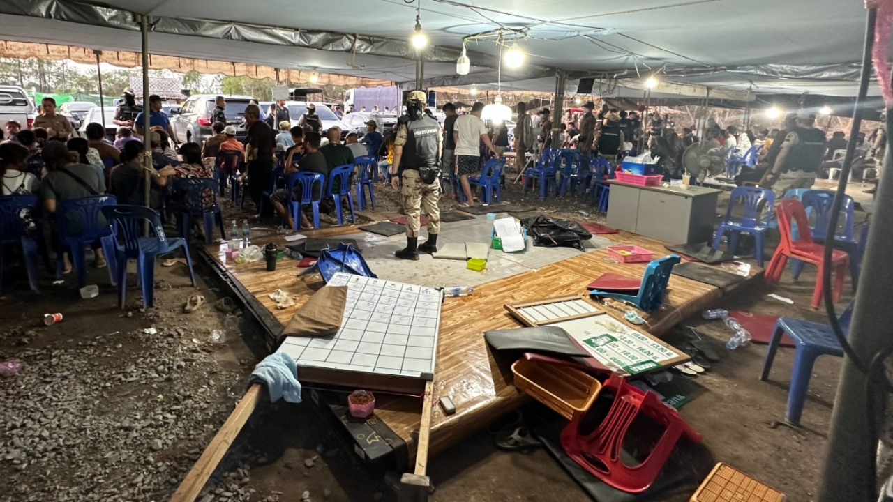 บ่อนสุราษฎร์ฯ พ่นพิษ มท. สั่งย้ายกราวรูด ปลัดจว. นายอำเภอ ตั้ง กก. สอบตำรวจ