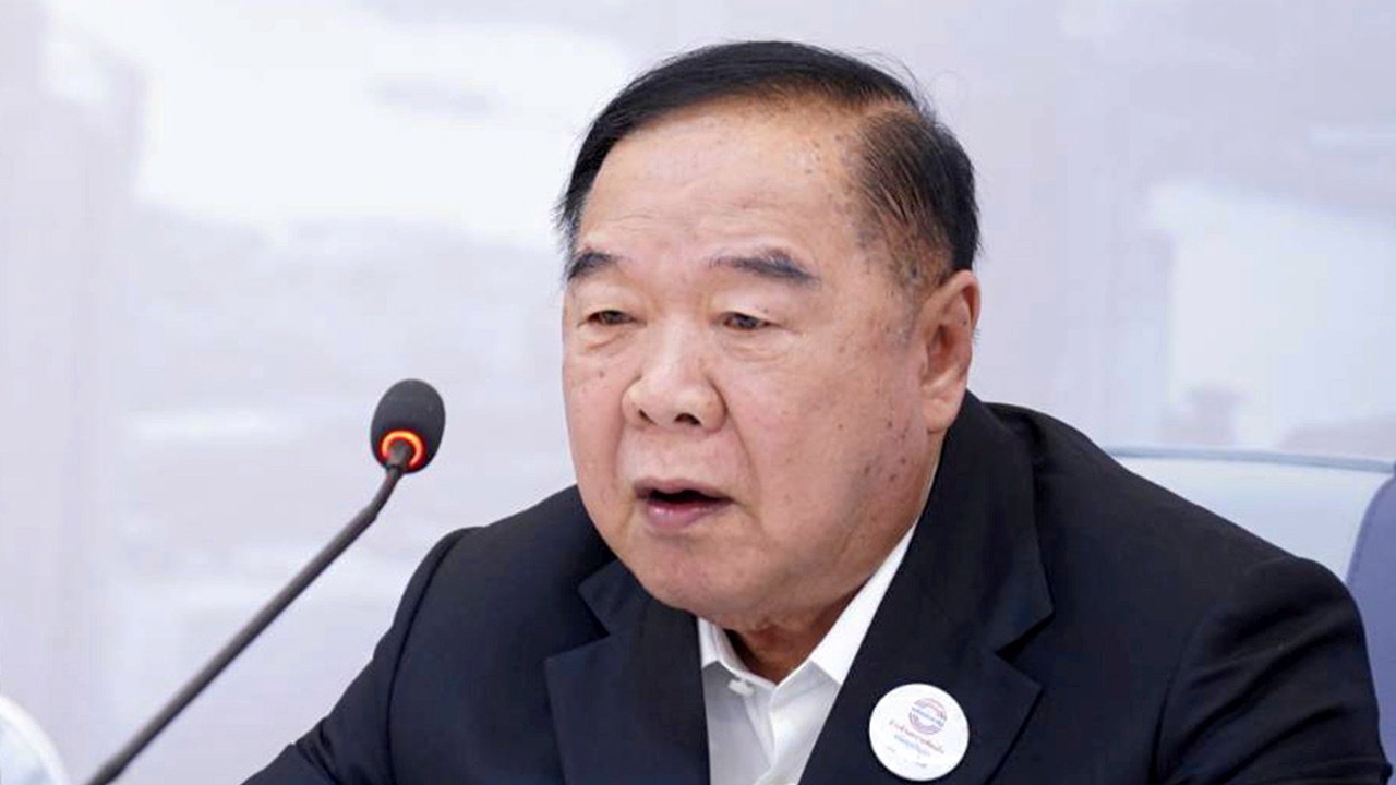 "บิ๊กป้อม" อยู่คนเดียวได้ สวน "เพื่อไทย" ไม่จับมือ!