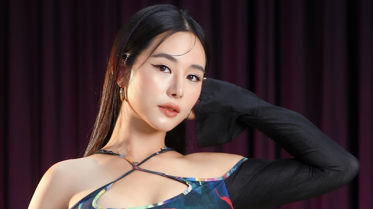 เซ็กซี่ไม่เบา ใบเฟิร์น-อัญชสา หวนจับคู่ ฟิล์ม-ธนภัทร ใน "รักนี้ต้องเจียระไน"