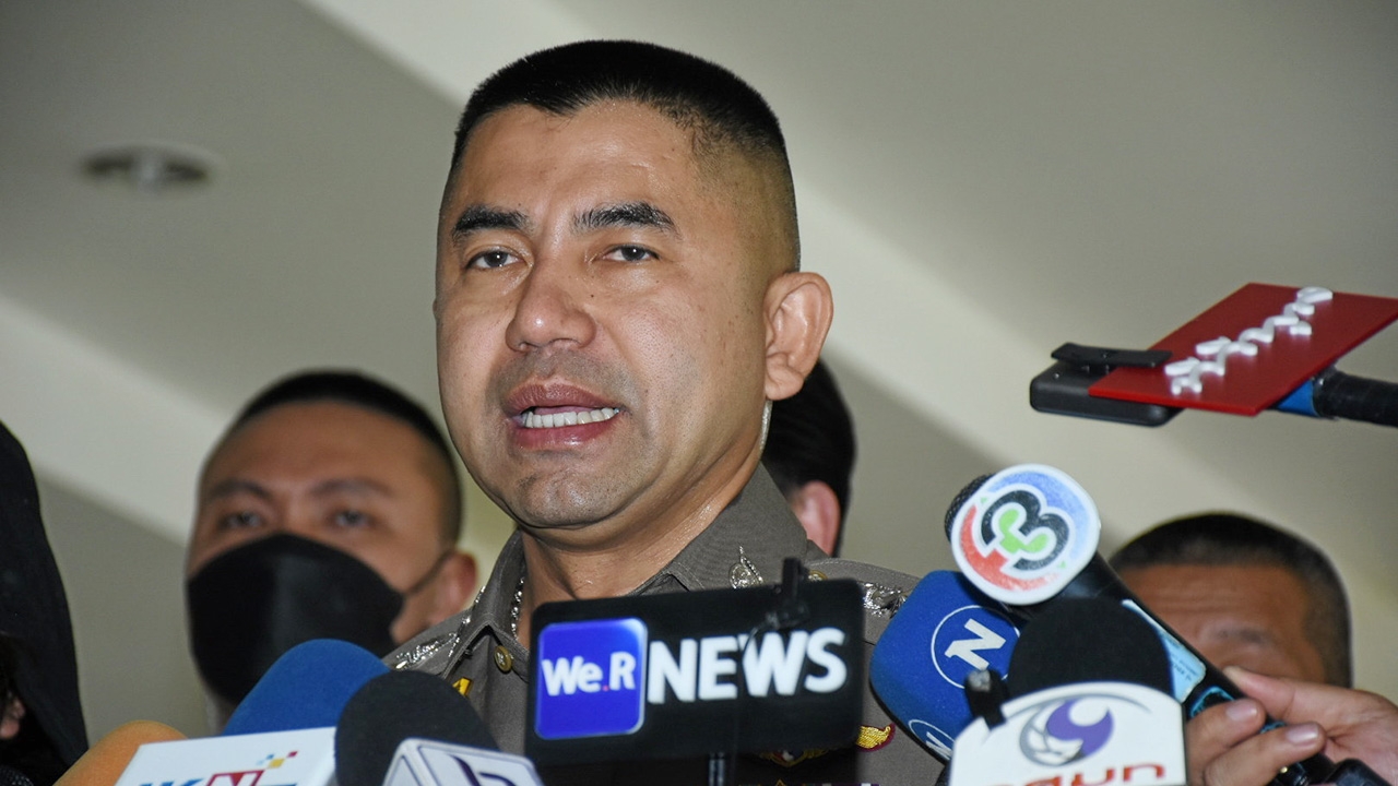 ร้องปมมรรยาท สอบทนายพัช "รองโจ๊ก" ไม่หวั่น "แอม ไซยาไนด์" ฟ้องหมิ่น