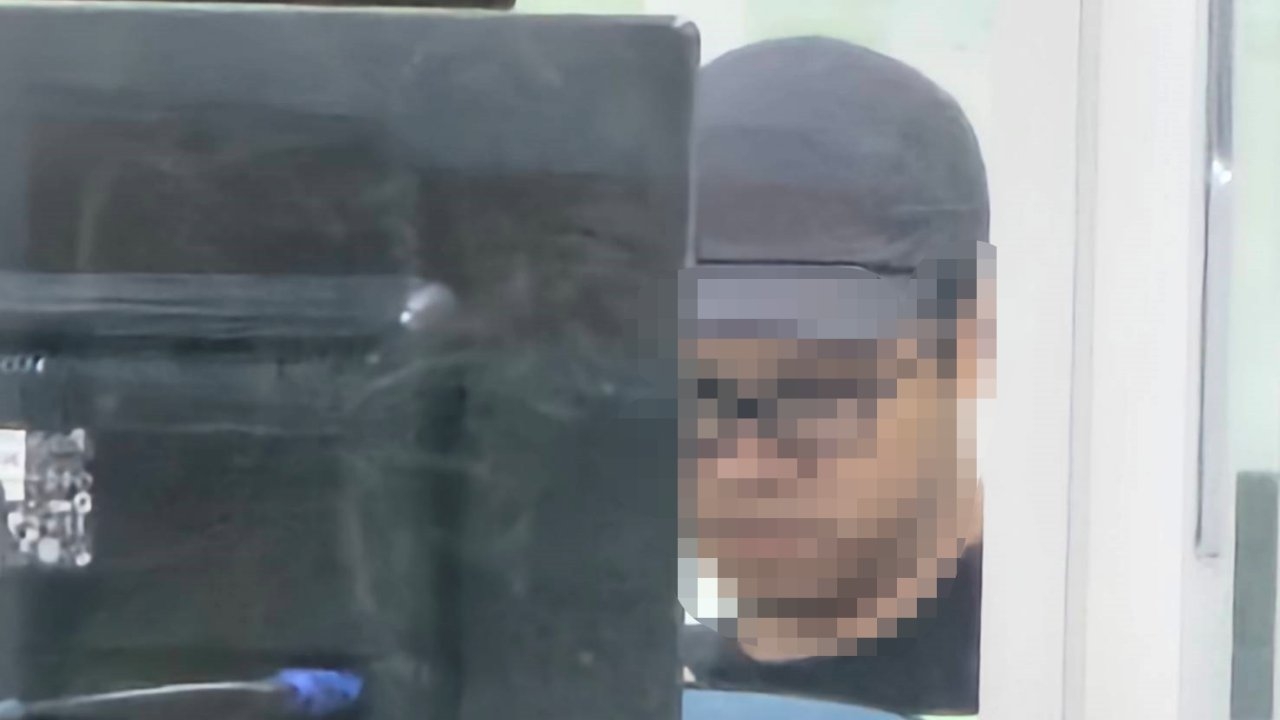 รวบแล้ว "สุพศิน" พ่อค้าเสื้อผ้าทิพย์ หลอกคนในเฟซบุ๊กโอนเงินซื้อของแล้วไม่ส่ง 