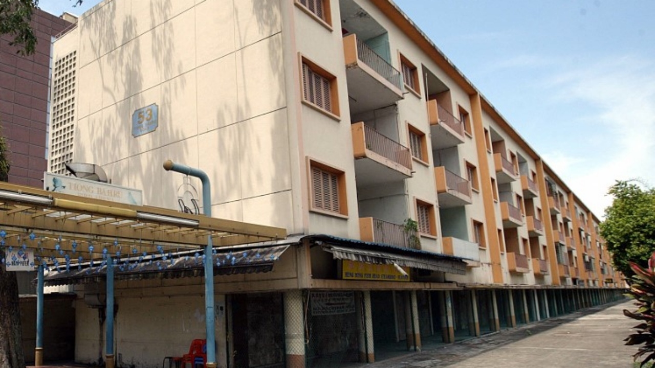 เสื่อม เด็กหนุ่มสิงคโปร์อายุ 17 ยอมรับพยายามข่มขืนน้องสาววัย 8 ขวบ