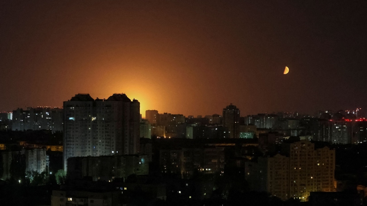 สงครามยูเครนวันที่ 460 รัสเซียส่งฝูงโดรนพิฆาตถล่มเคียฟครั้งใหญ่สุด