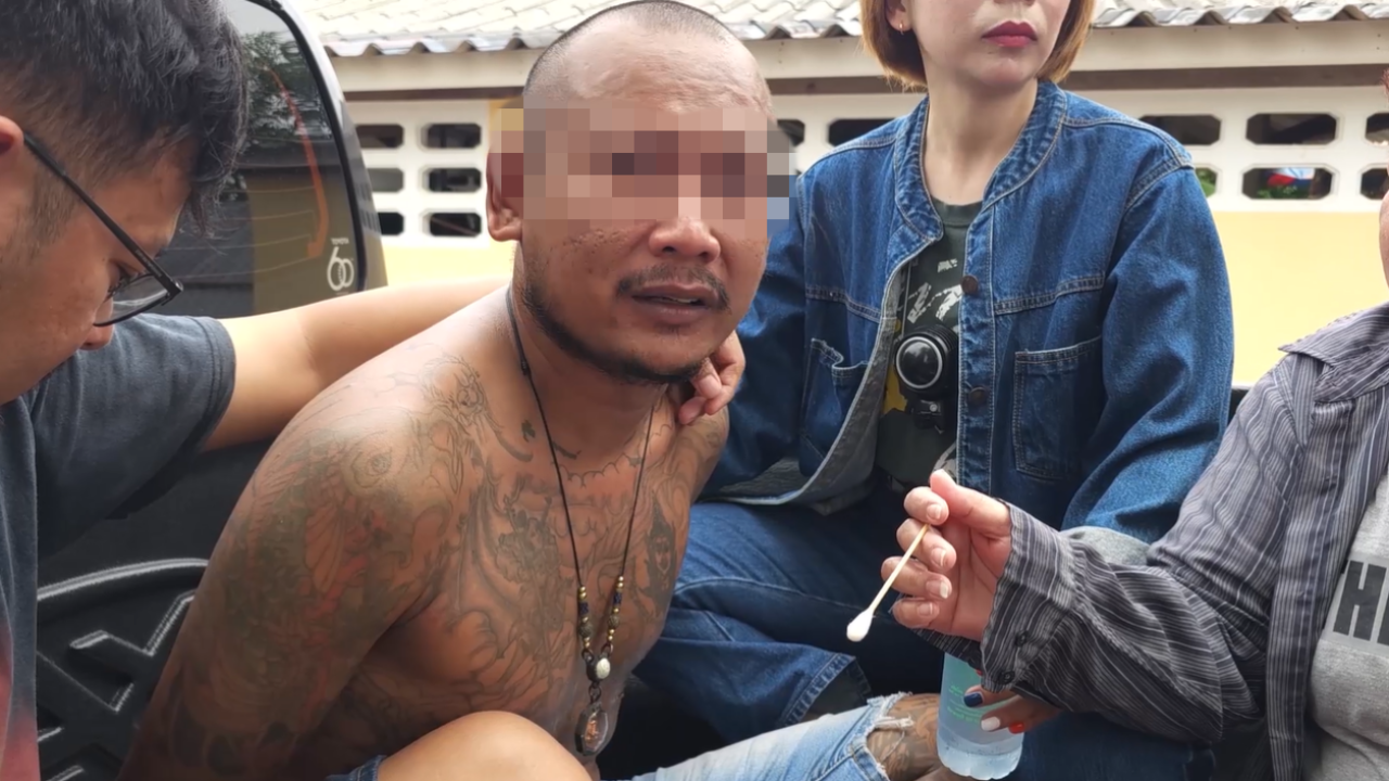 ลูกเขยตบะแตก ไล่ยิงพ่อตาแม่ยายดับคาบ้าน 2 ศพ อ้างถูกกดดันหนัก