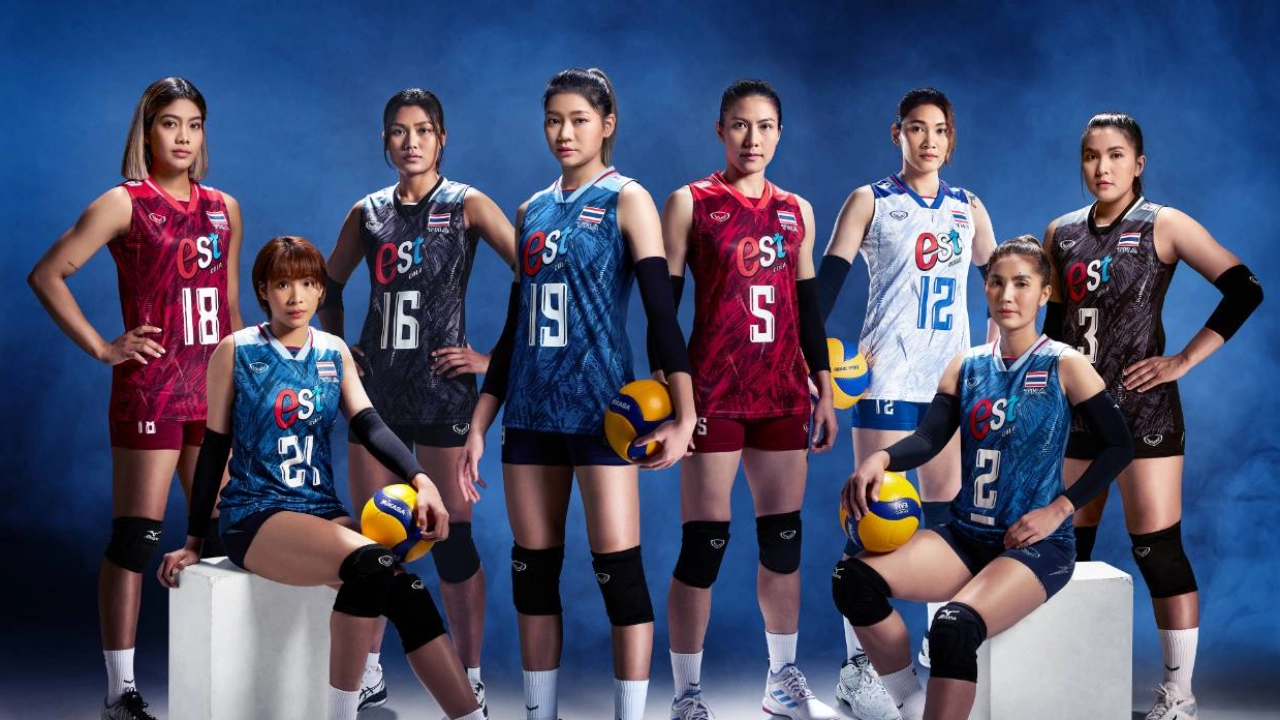 นักกีฬาสาว  Female volleyball players, Female athletes, Sport girl