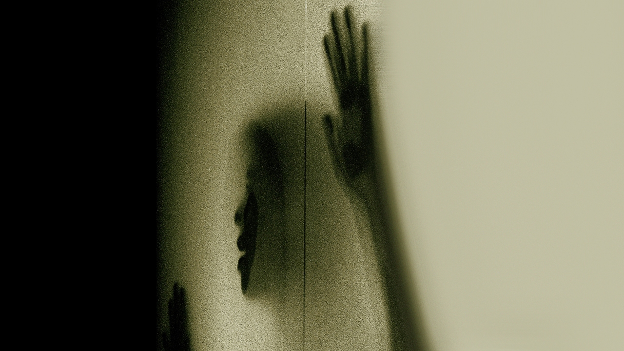 จับพ่อเล้าวัย 17 ผิดค้ามนุษย์ ลงเฟซขายกาม 4 เยาวชนชาย ตร.ล่อซื้อ จนมุมคาโรงแรม