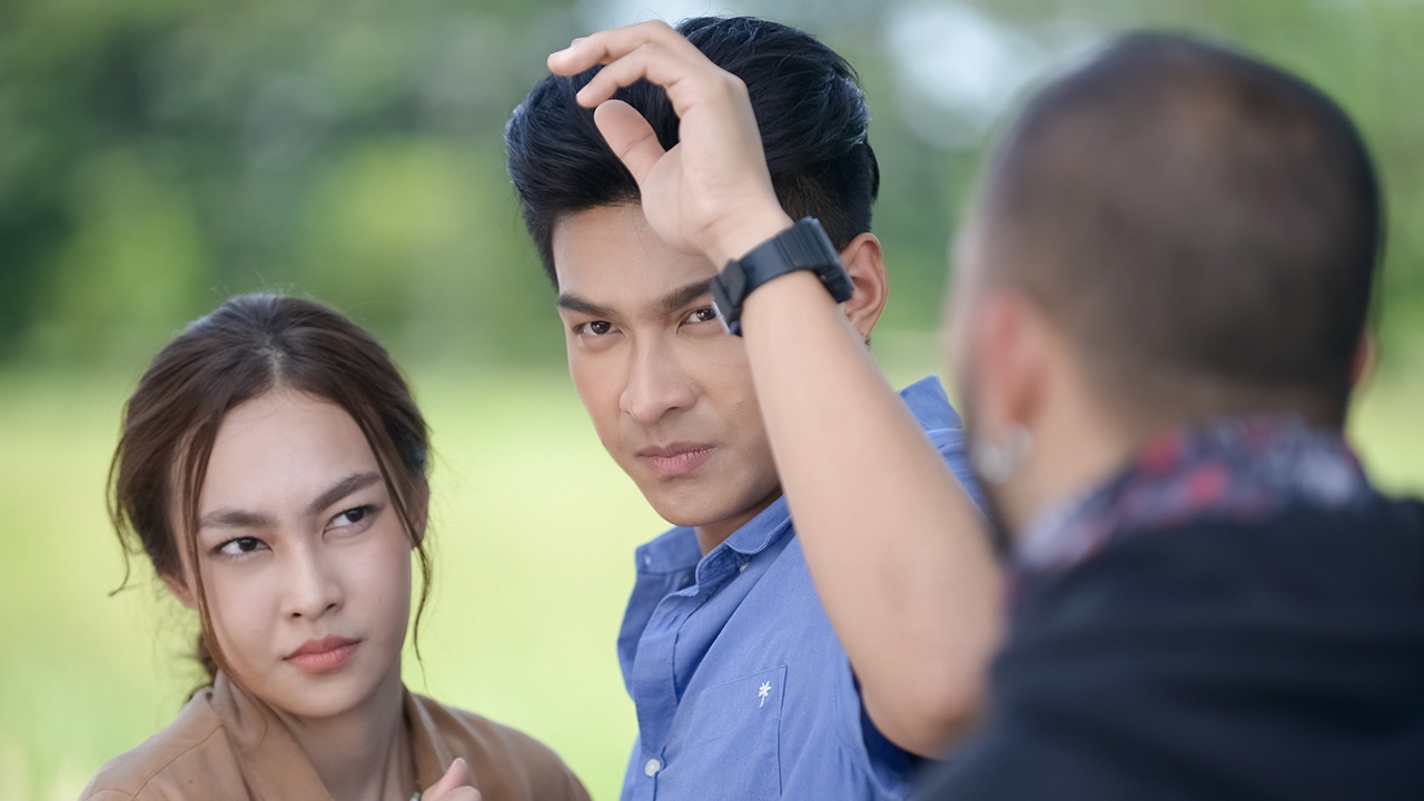 “สไมล์” แท็กทีม “โหน” บู๊เดือดดุดัน ไม่เกรงใจใคร ใน “แม่ปูเปรี้ยว”