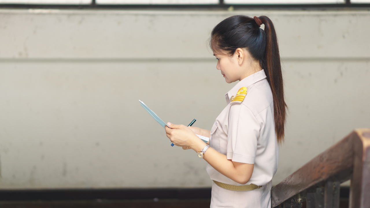 สพฐ. เปิดรับสมัครสอบครูผู้ช่วย ปี 2556 ตั้งแต่ 31 พ.ค.-6 มิ.ย. 66