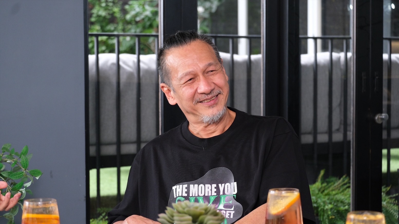 มรสุมชีวิต อ๊อฟ พงษ์พัฒน์ ป่วยเส้นเลือดในสมองตีบกว่า 5 ปี เชื่อเป็นโรคเวรกรรม 