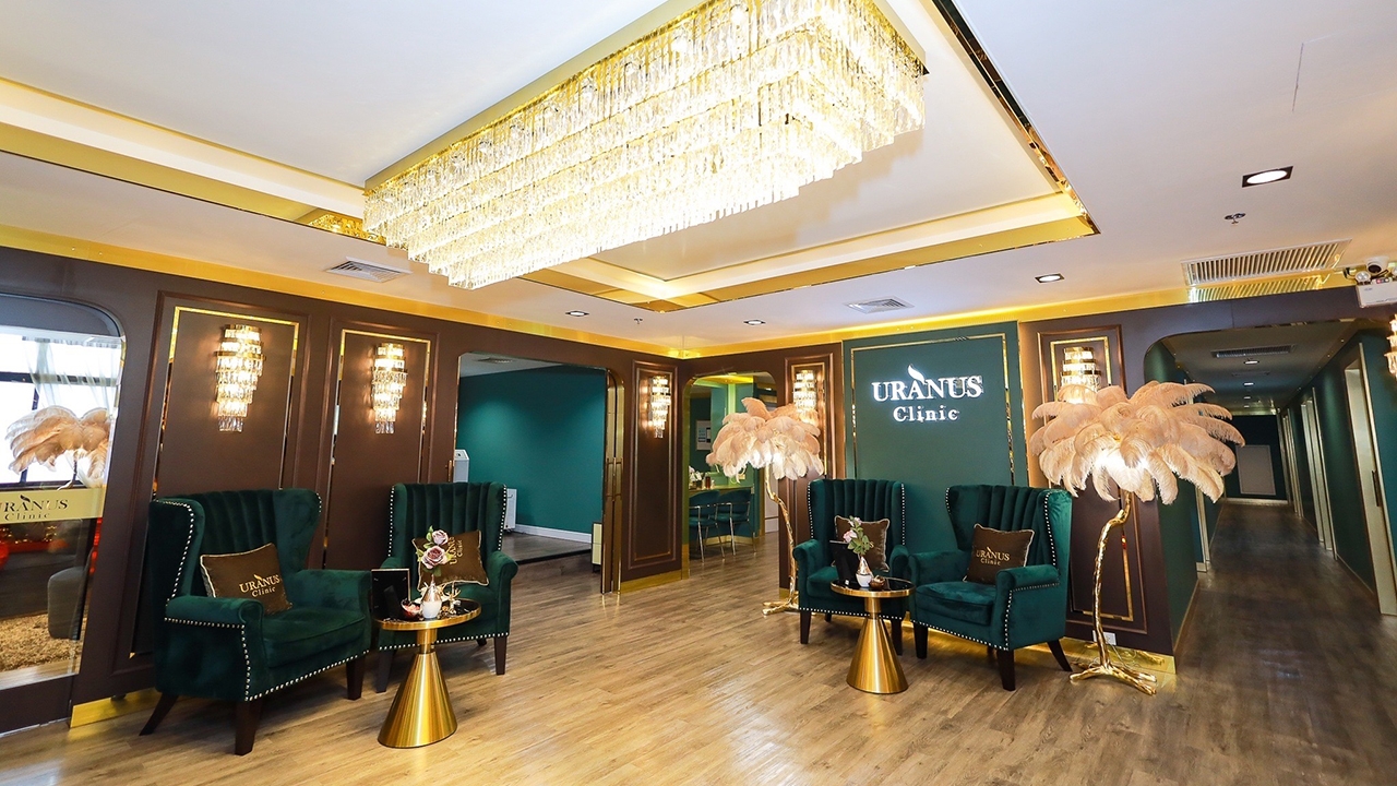 เปิดตัวอย่างเป็นทางการ ยูเรนัส คลินิก สาขา เดอะมอลล์ ไลฟ์สโตร์งามวงศ์วาน อัปเกรดความงามแบบ Luxury