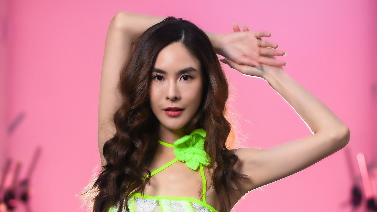 ศิลปินสาวอินเนอร์มาเต็ม "พีค-ภัทรศยา" กับซิงเกิลที่ 2 "พอได้แล้วค่ะซิส"