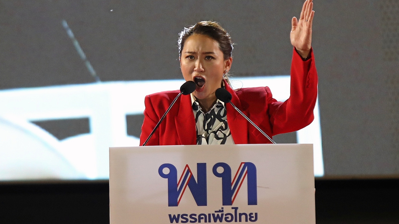 “อุ๊งอิ๊ง” แก้เกมแต้มตก “บิ๊กป้อม” ขยับคั่วไพ่สองหน้า : อำนาจซับซ้อน ตัวแปรหักโพล